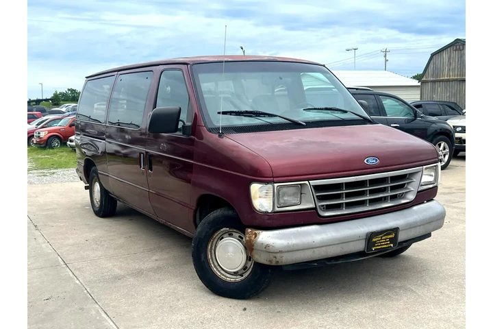 $3999 : 1995 Econoline E150 image 4