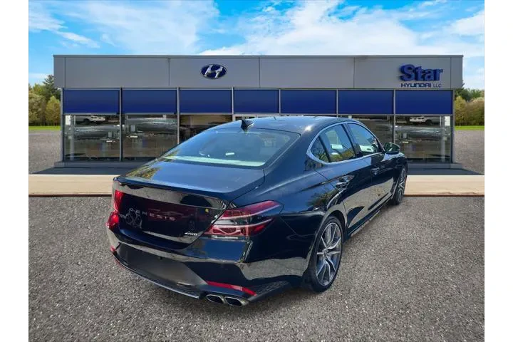 $30495 : Genesis G70 2022 AWD 2.0T 4d image 4