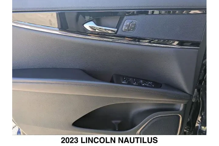 $33371 : Lincoln Nautilus 2023 AWD St image 10