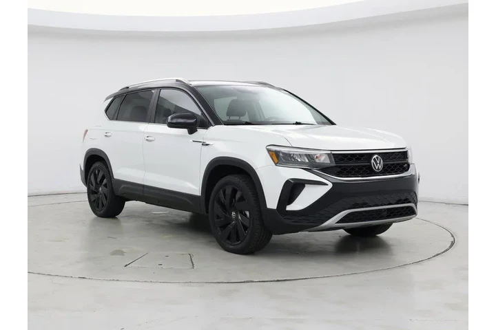 $25998 : Volkswagen Taos 2024 AWD SE image 1