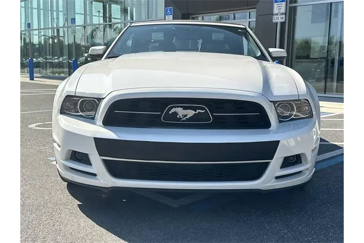 $14985 : Ford Mustang 2013 V6 Premium image 6
