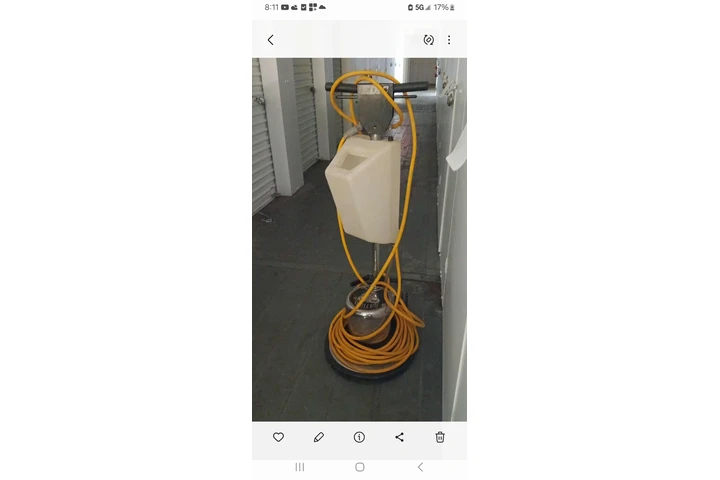 $1500 : Dos maquinas de labar alfombra image 2