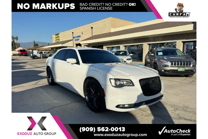 $17995 : 2021 300 300S image 5