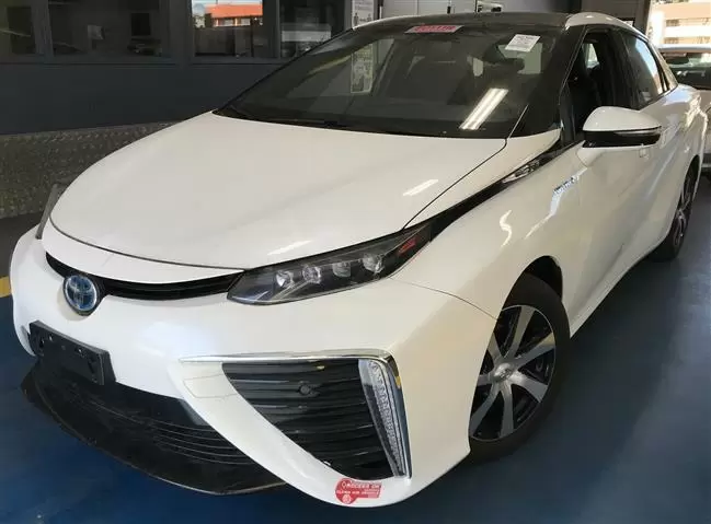 $4500 : 2017 Toyota Mirai Sedan 4D image 1