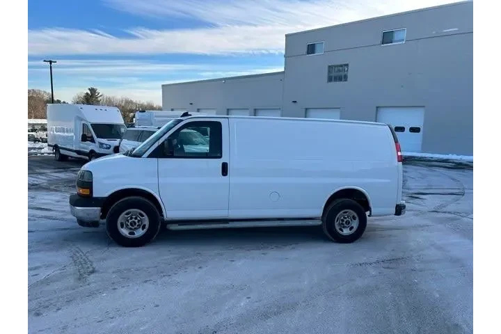$30795 : GMC Savana 2024 2500 3dr Car image 6