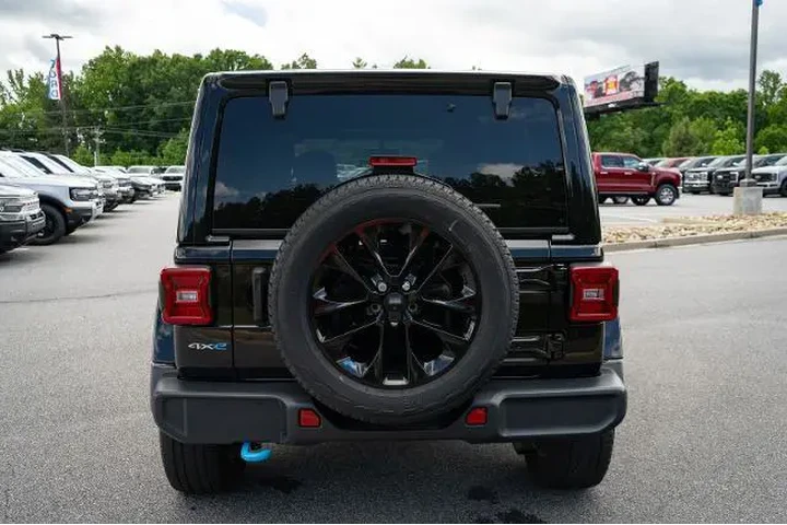 $31999 : Jeep Wrangler 2023 4x4 High image 8