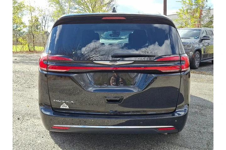 $28999 : Chrysler Pacifica 2023 Touri image 4