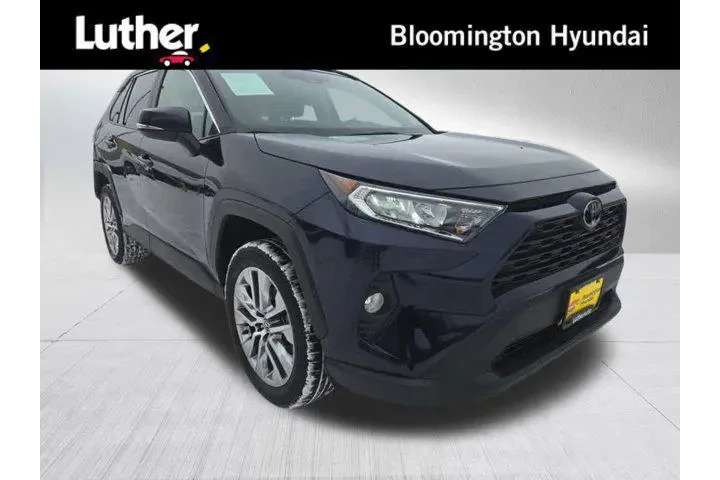 $30000 : Toyota RAV4 2021 AWD XLE Pre image 1