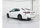 $25998 : Toyota Camry 2024 SE 4dr Sed thumbnail