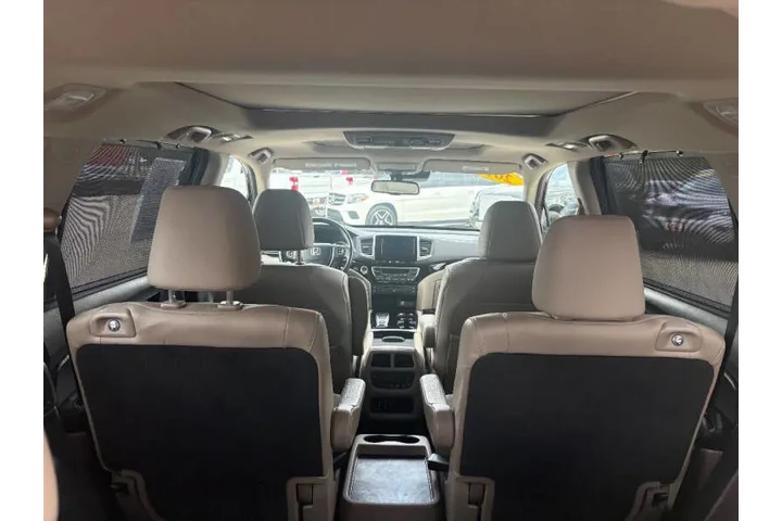 $13950 : 2016 Pilot Elite image 7