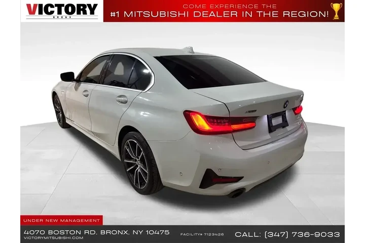 $19995 : BMW 3 Series 2021 AWD 330e x image 6