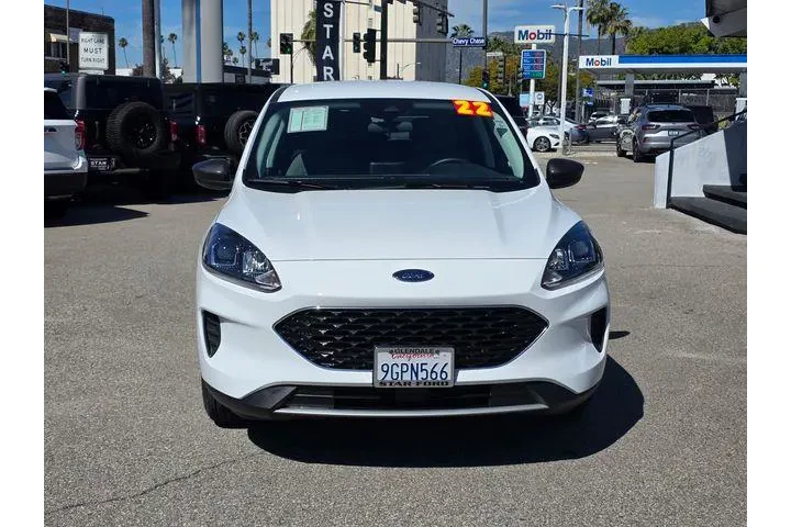 $20725 : Ford Escape 2022 SE 4dr SUV image 2