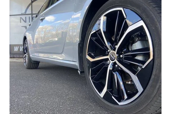 Nissan Altima 2024 2.5 SR 4d image 9