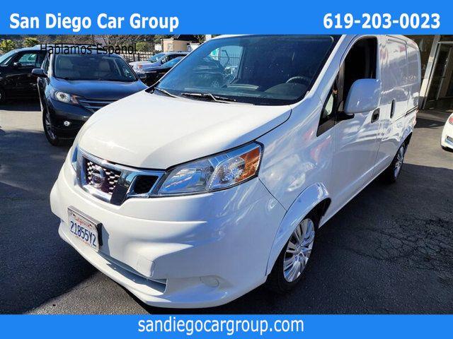 $15995 : 2016 NV200 image 1