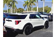 $38990 : Ford Explorer 2023 AWD ST 4d thumbnail