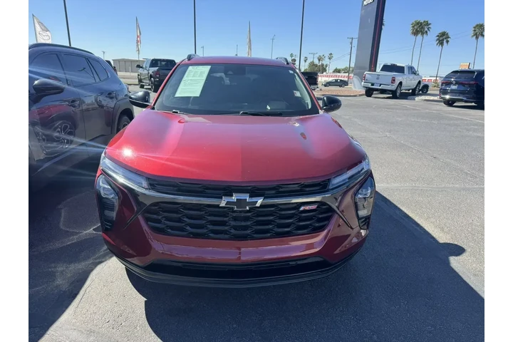 $22997 : Chevrolet Trax 2024 RS 4dr C image 2