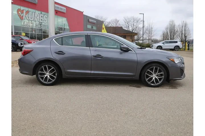 $18277 : Acura ILX 2020 4dr Sedan w/P image 10