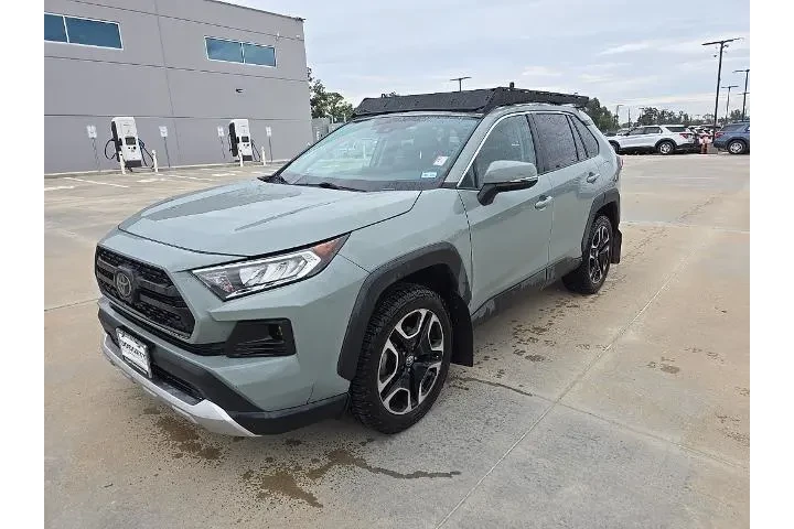 $24367 : Toyota RAV4 2020 AWD Adventu image 1