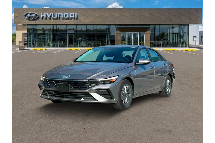 $21277 : Hyundai ELANTRA 2024 SEL 4dr image 1