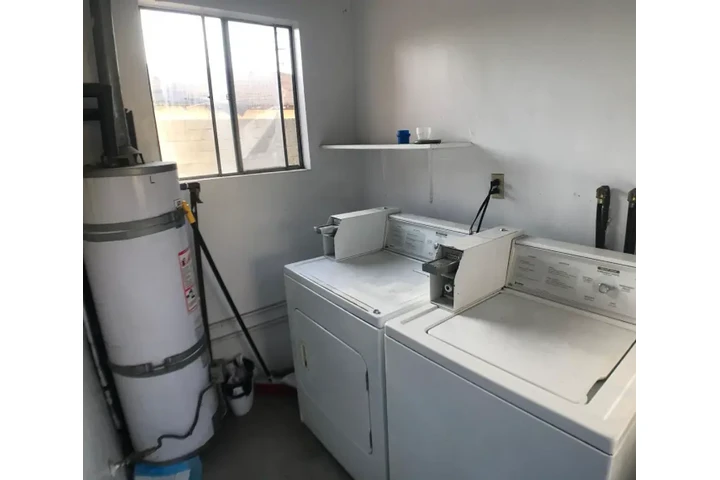 $1100 : 1 cama en Valley Stream image 10