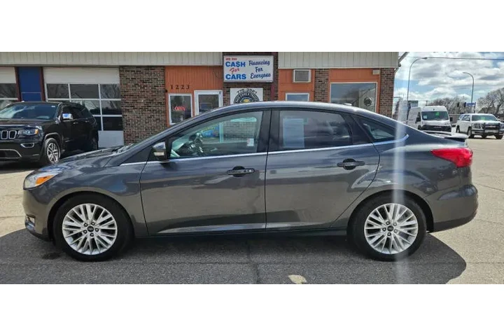 $7990 : 2018 Focus Titanium image 2