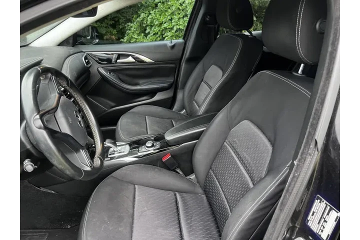 $13995 : 2017 QX30 Sport image 8