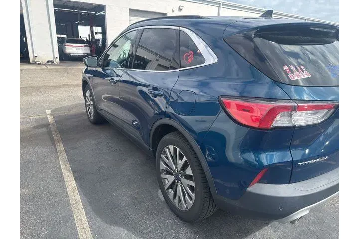 $18037 : Ford Escape Hybrid 2020 AWD image 6