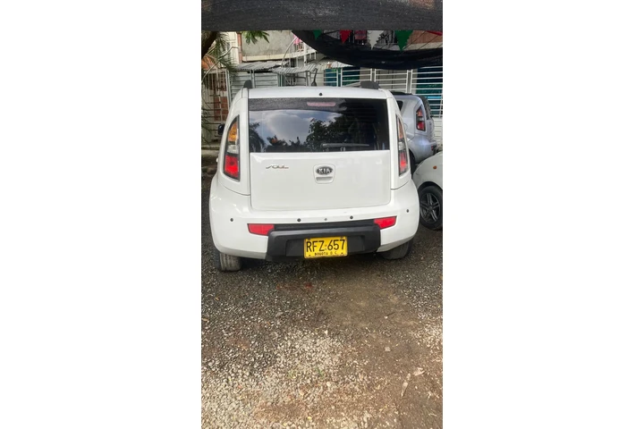 $32000000 : Se vende Kia soul 2011 image 1
