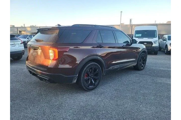 $34472 : Ford Explorer 2020 AWD ST 4d image 2