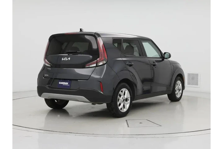 $17998 : Kia Soul 2024 LX 4dr Crossov image 8