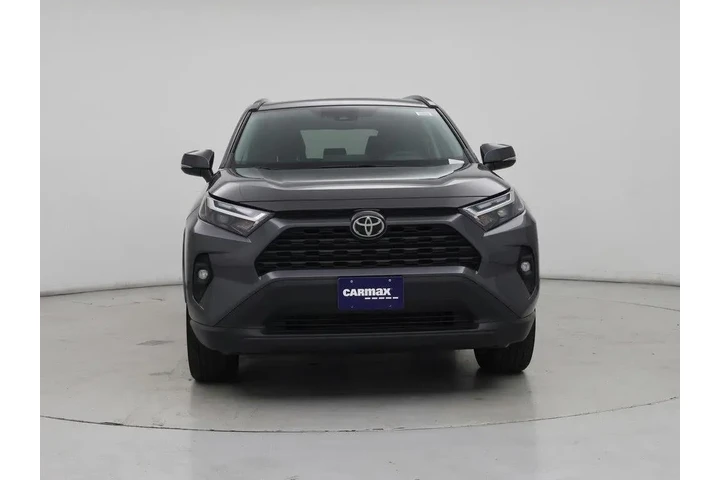 $31998 : Toyota RAV4 2022 AWD XLE Pre image 5