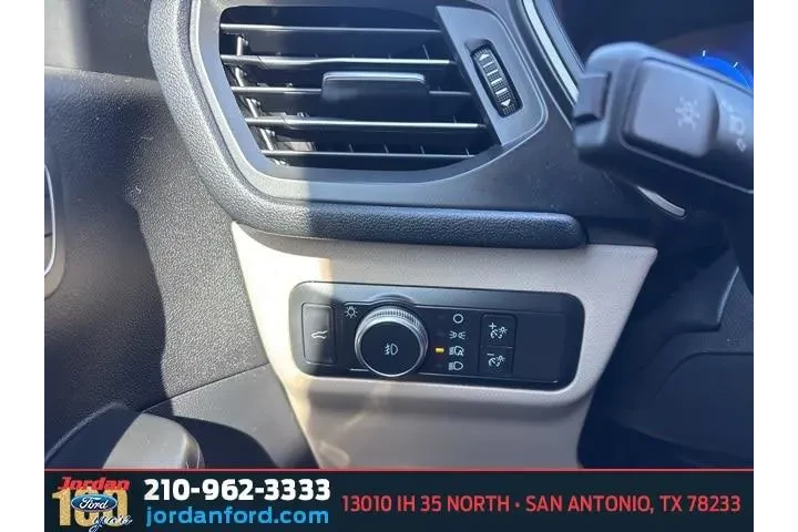 $17338 : Ford Escape 2021 SEL 4dr SUV image 8