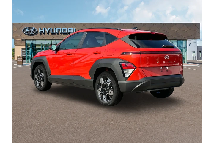 $19904 : Hyundai KONA 2024 SEL 4dr Cr image 5