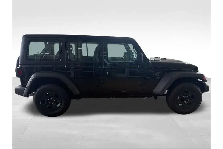 $30744 : Jeep Wrangler 2023 4x4 Sport image 4