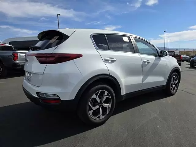 $16901 : Pre-Owned 2021 SPORTAGE LX image 4