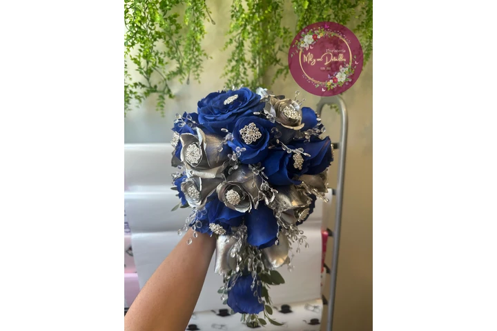 Ramos de novia( Bridal bouquet image 3