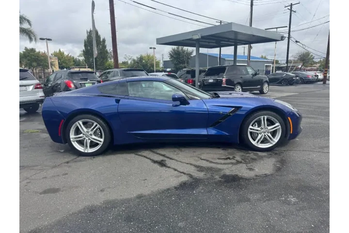 $36998 : 2017 Corvette Stingray image 9