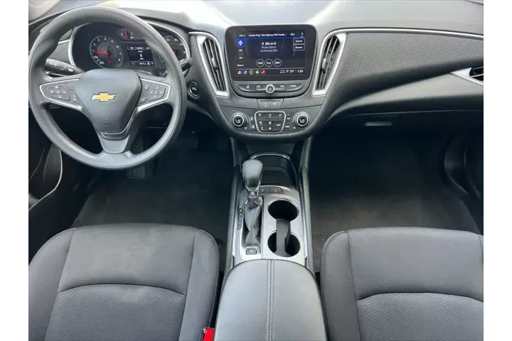 $18499 : Chevrolet Malibu 2024 LT 4dr image 4