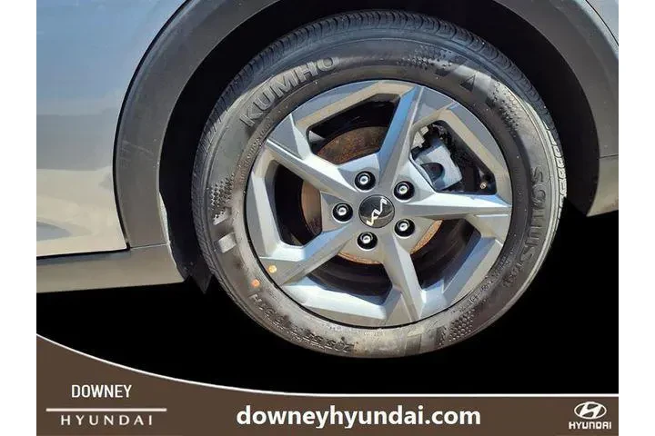 $21580 : Kia K4 2025 LXS 4dr Sedan image 5