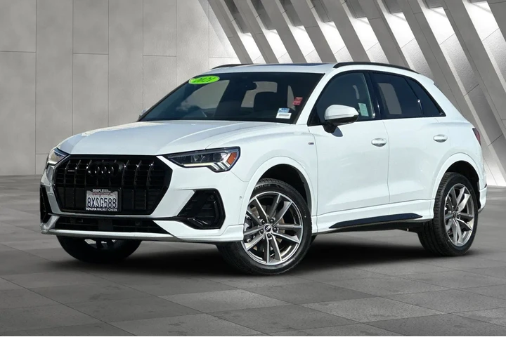 $20000 : Audi Q3 2021 AWD quattro S l image 2