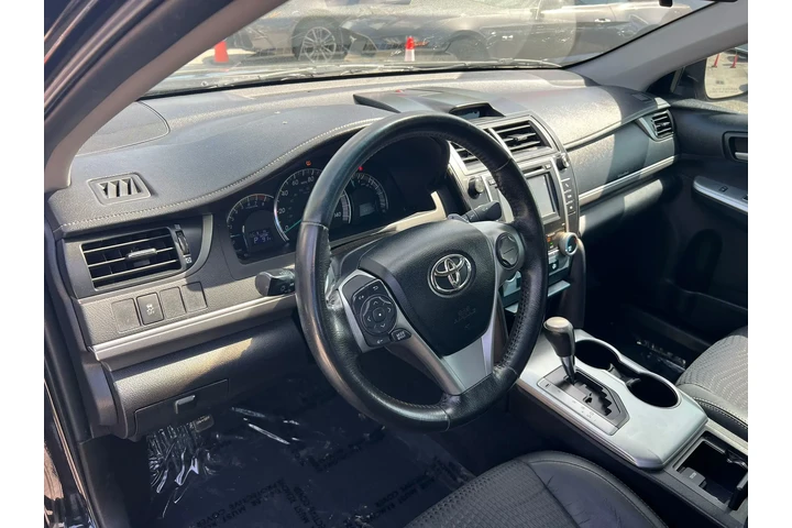 $1300 : Toyota Camry image 5