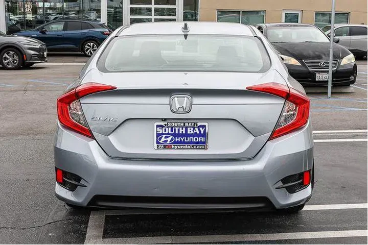 $16498 : Honda Civic 2017 EX 4dr Seda image 5