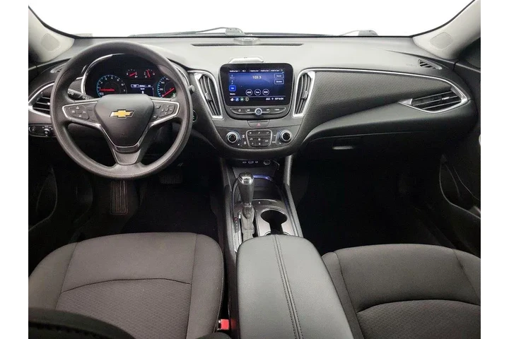 $14599 : Chevrolet Malibu 2019 LT 4dr image 9