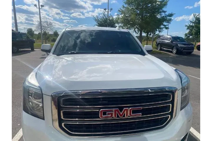 $21523 : GMC Yukon 2018 4x2 SLT 4dr S image 4