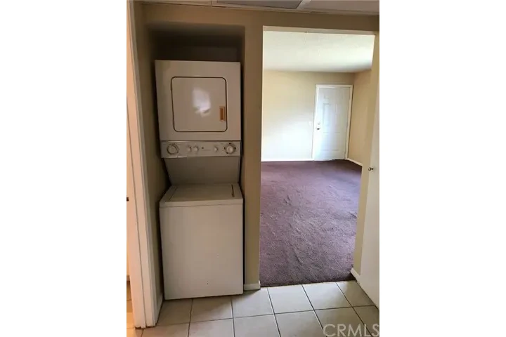 $1850 : *Rento apartamento en Lynwood* image 2