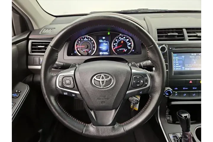 $14599 : Toyota Camry 2015 SE 4dr Sed image 10