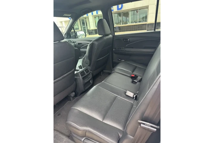 $25891 : Honda Passport 2022 EX-L 4dr image 4