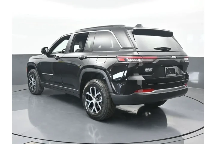 $36918 : Jeep Grand Cherokee 2025 4x2 image 4