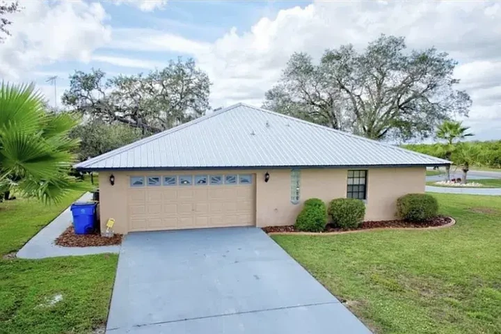 $1960 : HOUSE RENT IN AVON PARK FL image 6