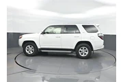$22495 : Toyota 4Runner 2016 4x2 SR5 thumbnail